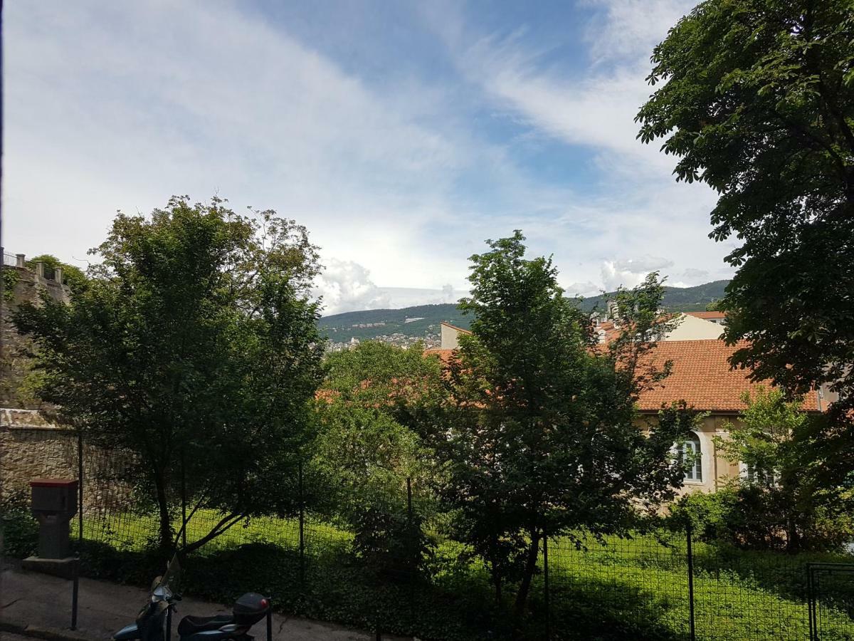 Casa Vacanze All'Angolo Трієст Екстер'єр фото